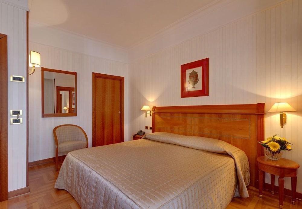 Residenza Romacentro Hotel Екстериор снимка