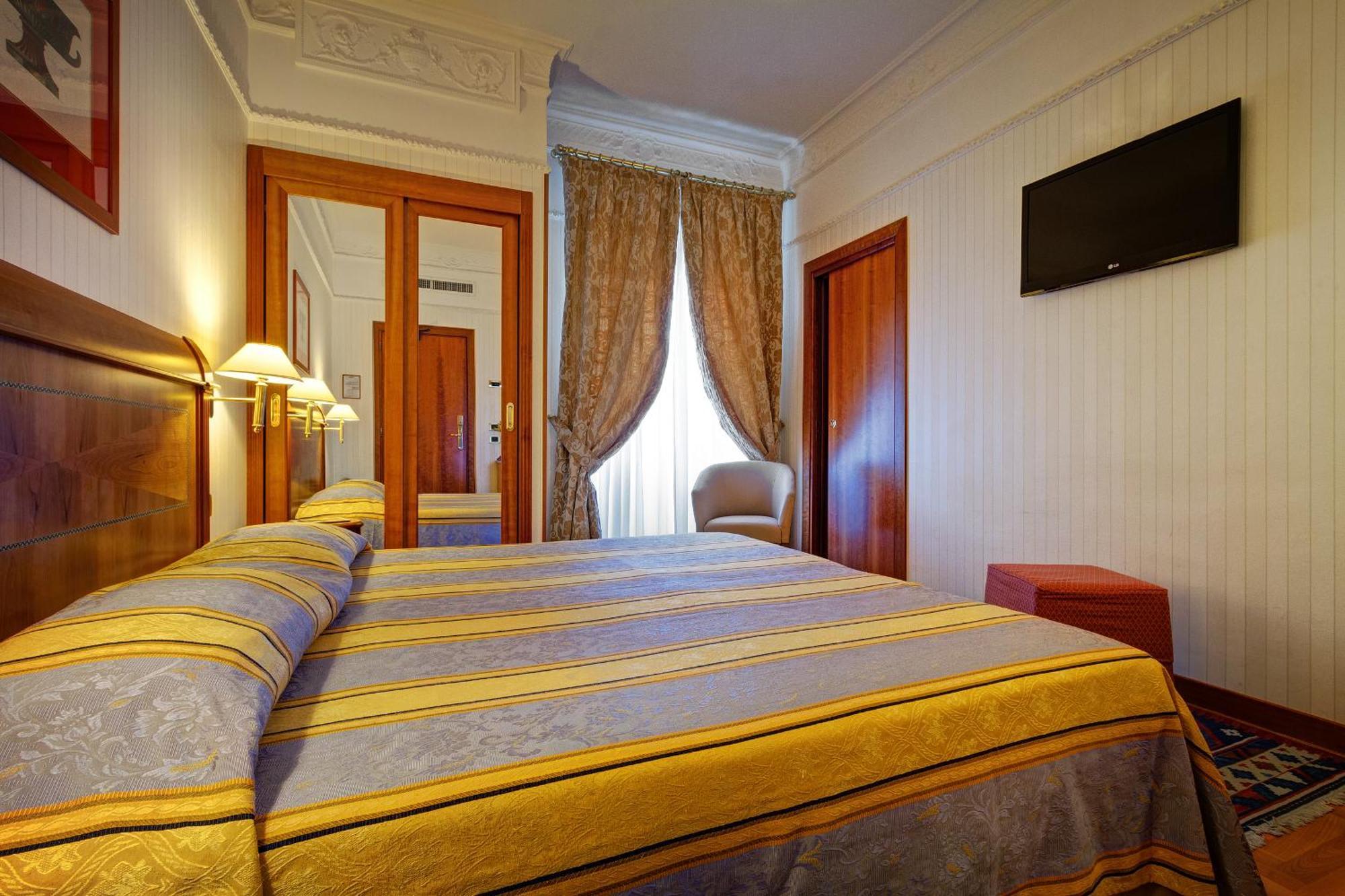 Residenza Romacentro Hotel Екстериор снимка